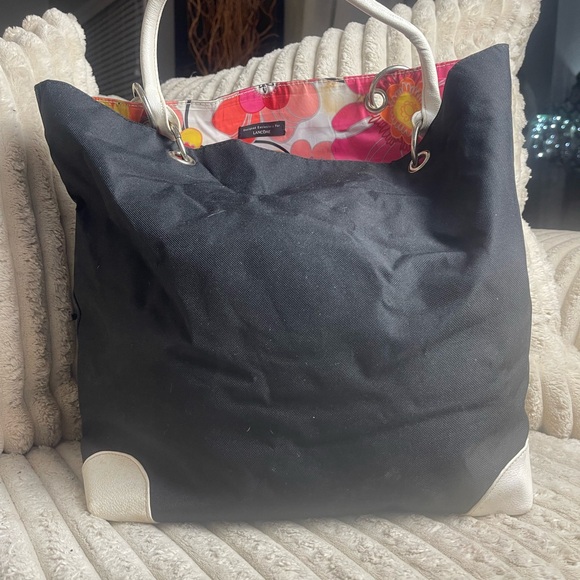 Lancome Black Tote with White Trim and Floral Lining - Picture 7 of 10